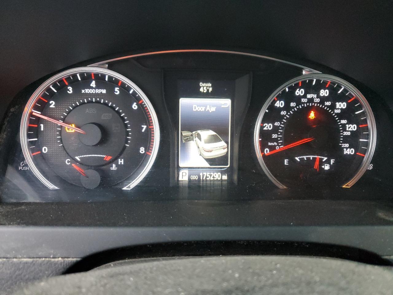 2015 TOYOTA CAMRY