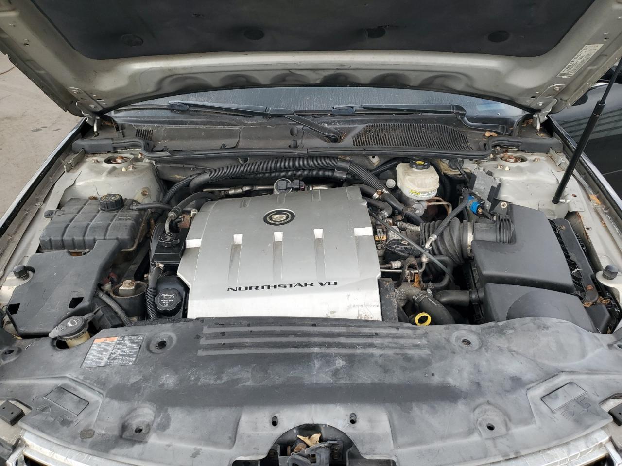 2006 CADILLAC Professional Chassis