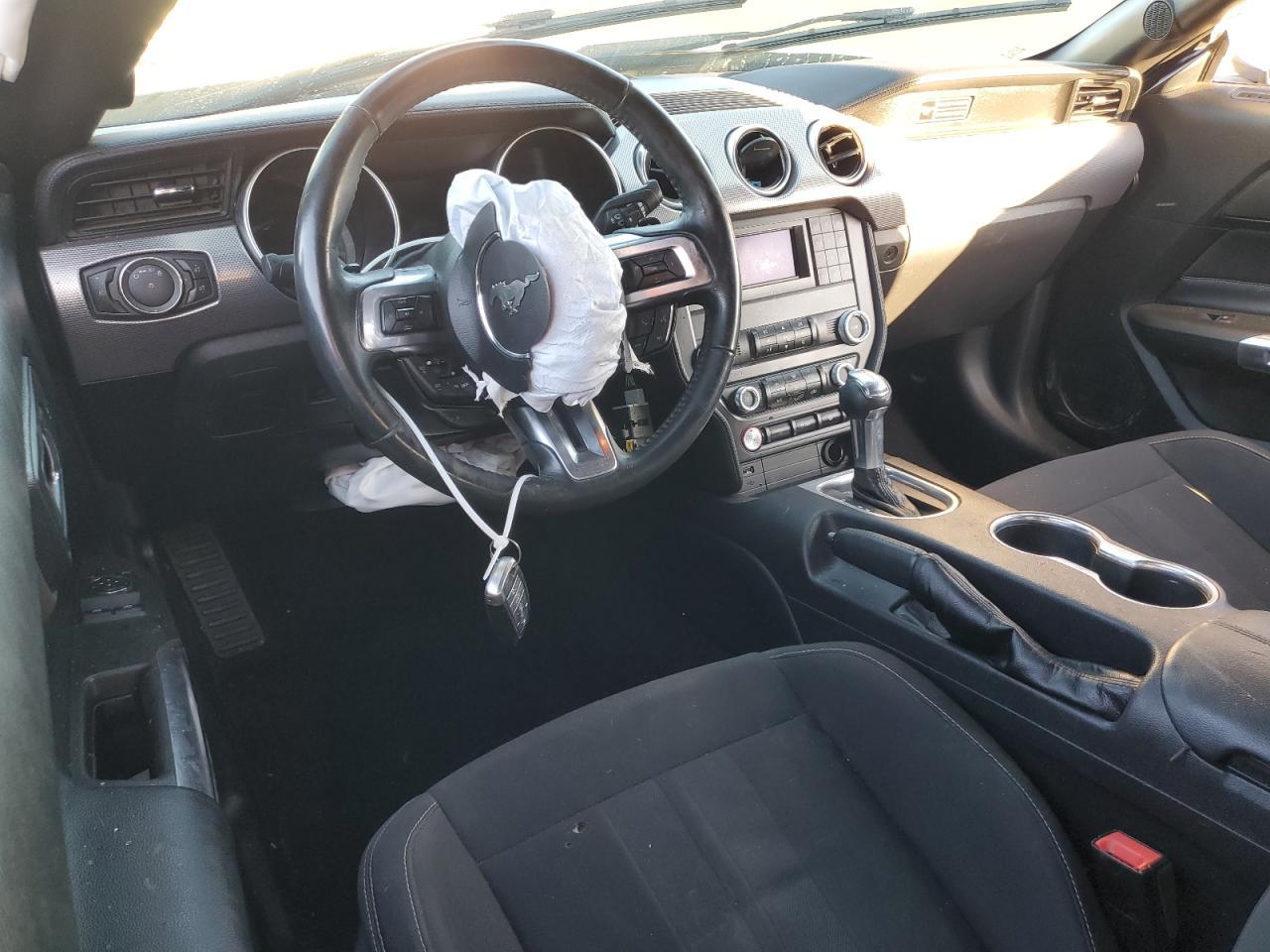 2020 FORD MUSTANG