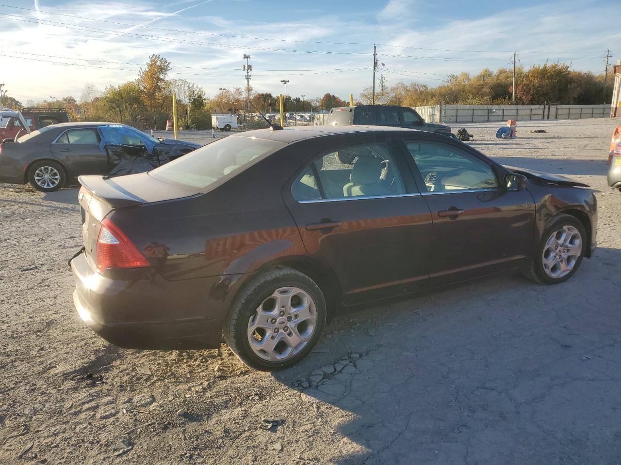 2011 FORD FUSION