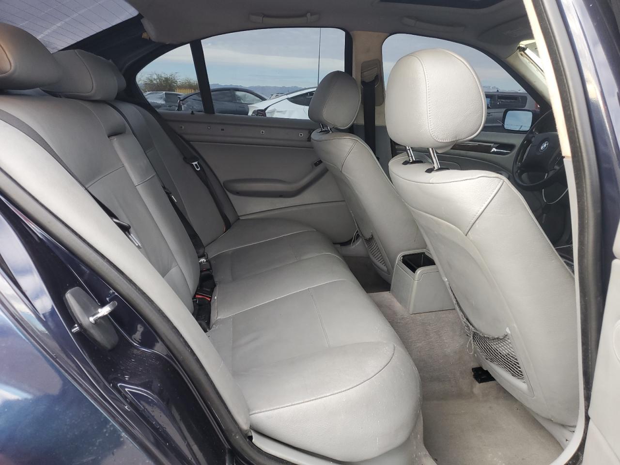 2003 BMW 3 SERIES