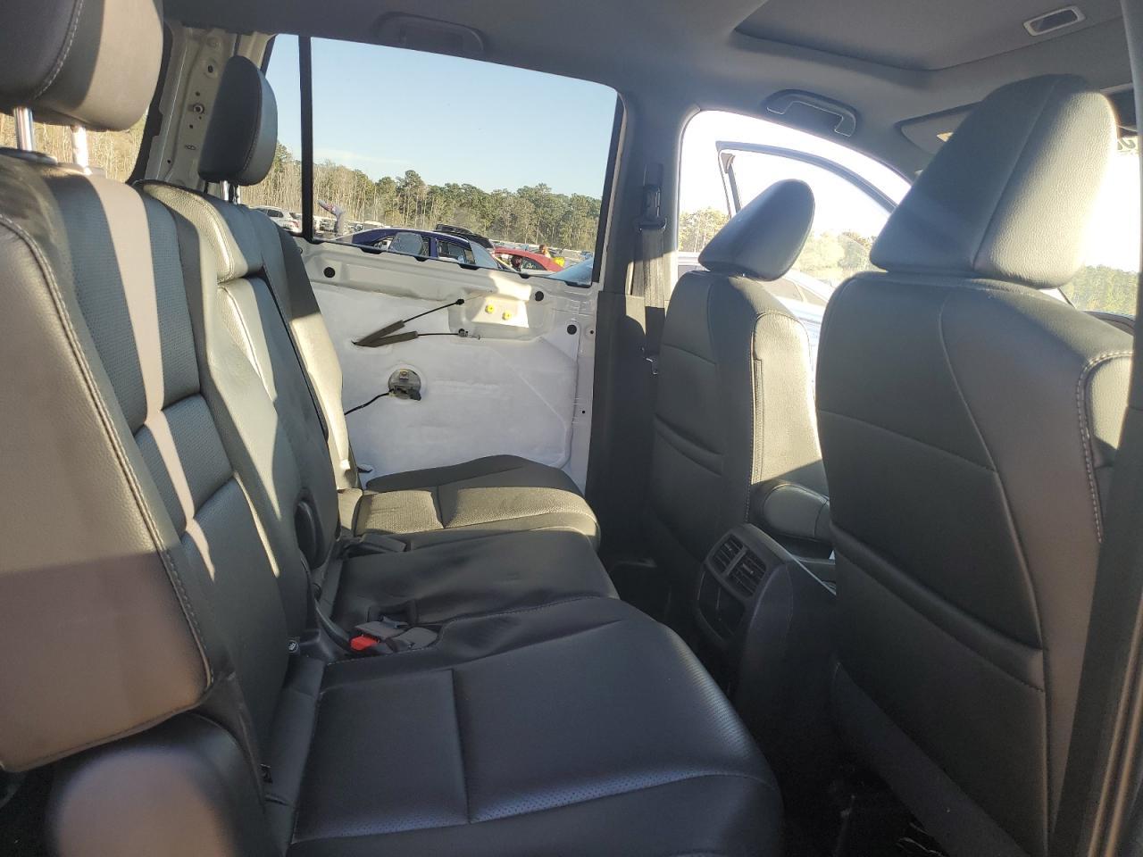 2023 HONDA Passport