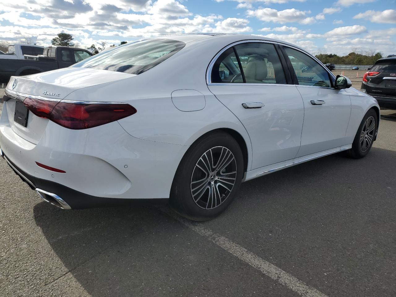 2025 MERCEDES-BENZ E-Class
