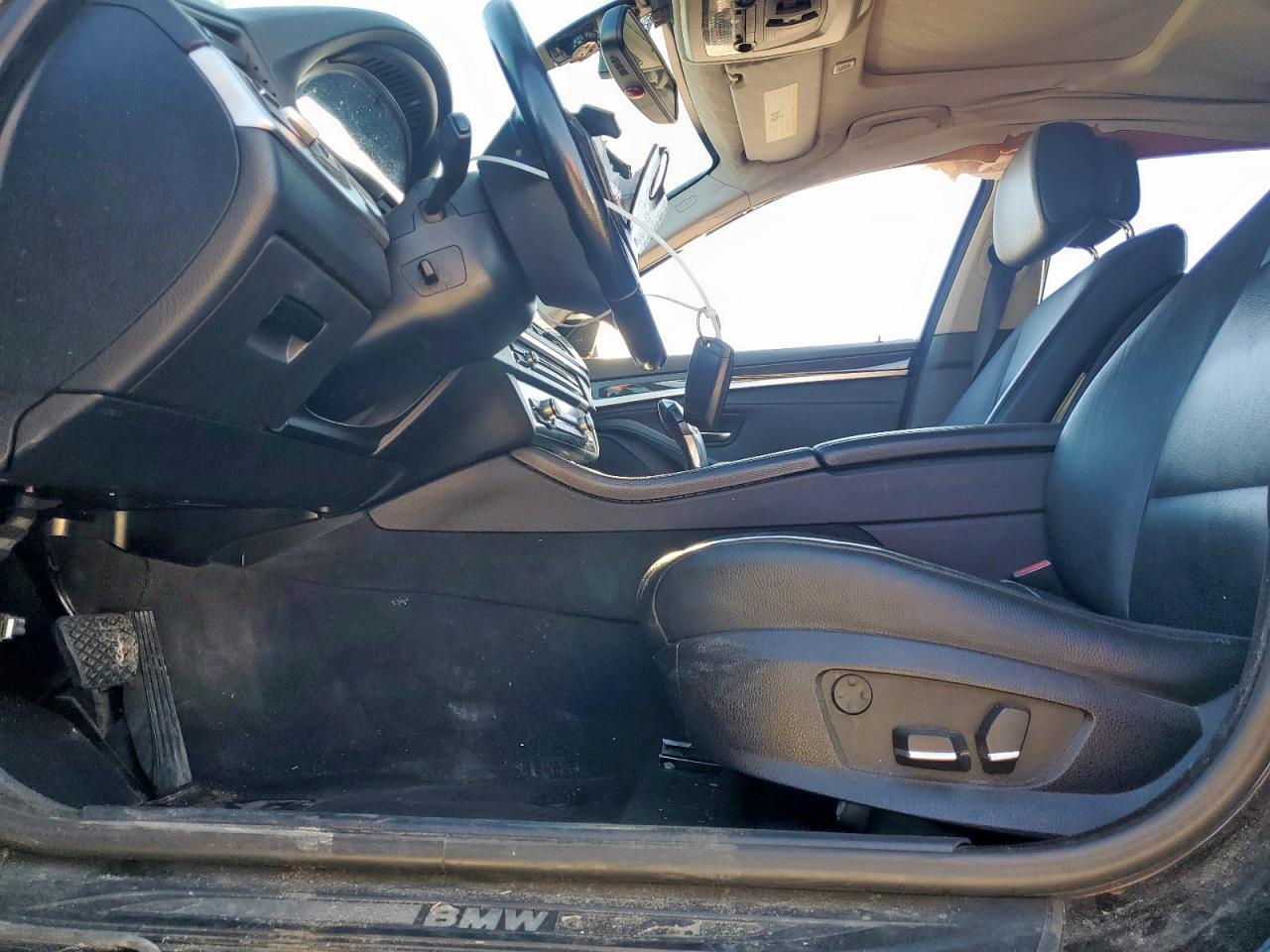 2011 BMW 5 series