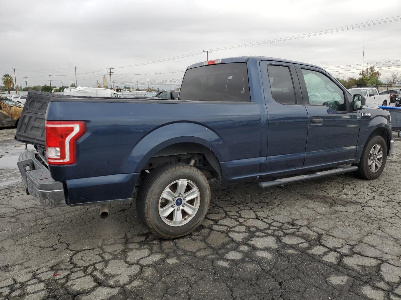 2015 FORD F-150
