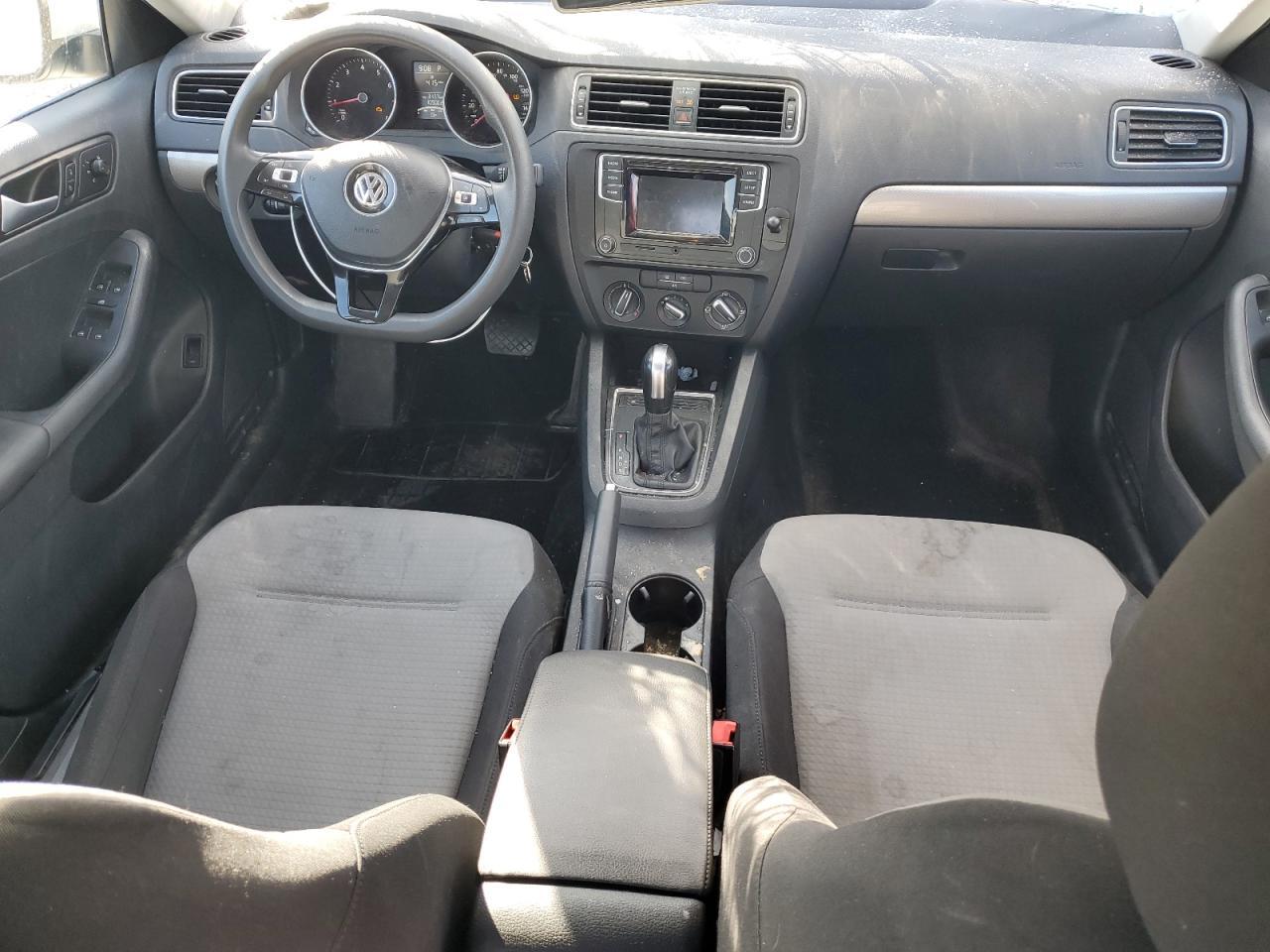 2017 VOLKSWAGEN JETTA