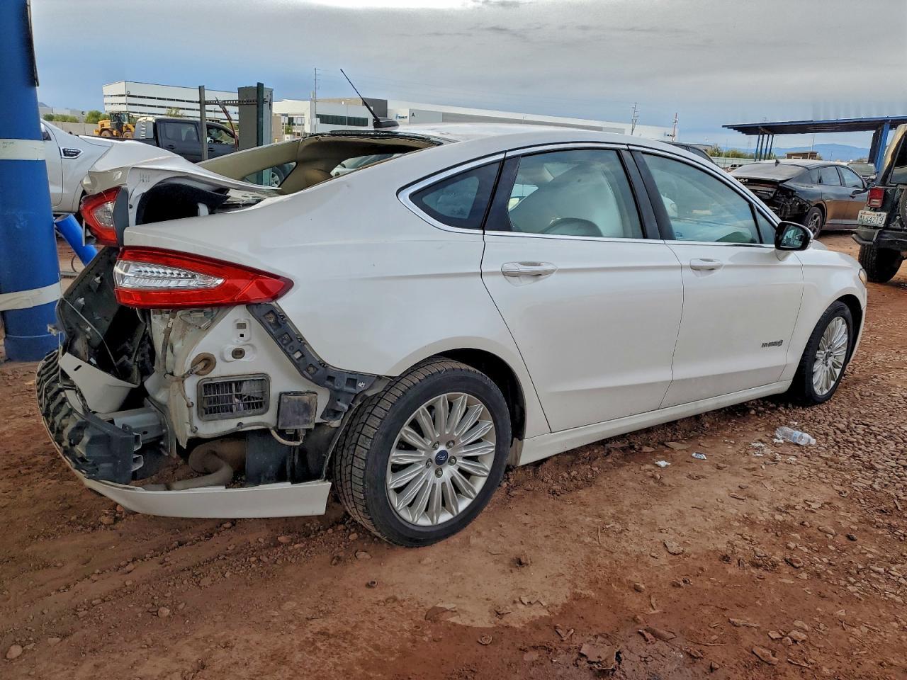 2013 FORD FUSION