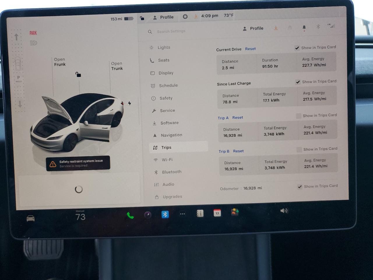 2025 TESLA MODEL 3