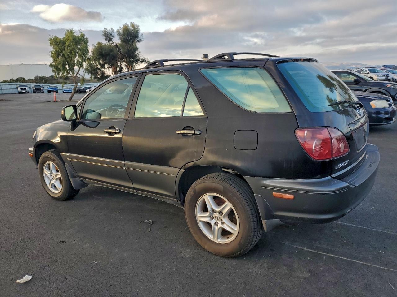 2000 LEXUS Rx 300