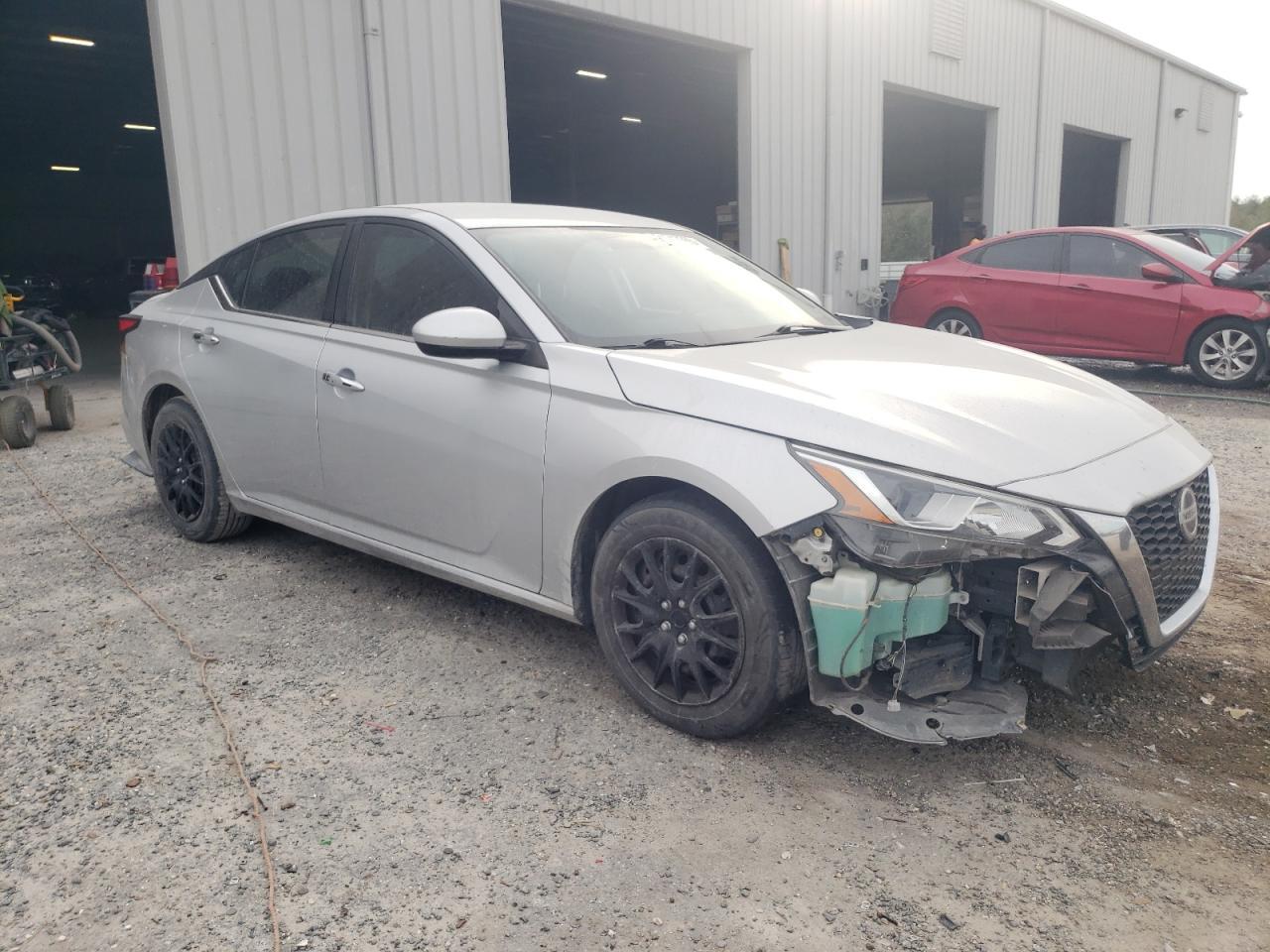 2019 NISSAN ALTIMA