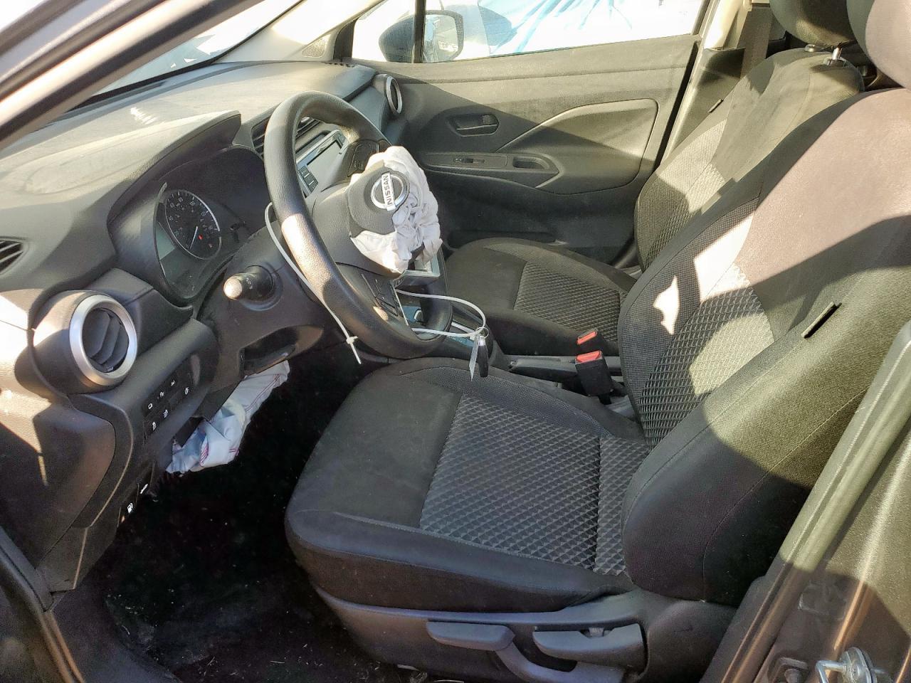 2020 NISSAN VERSA