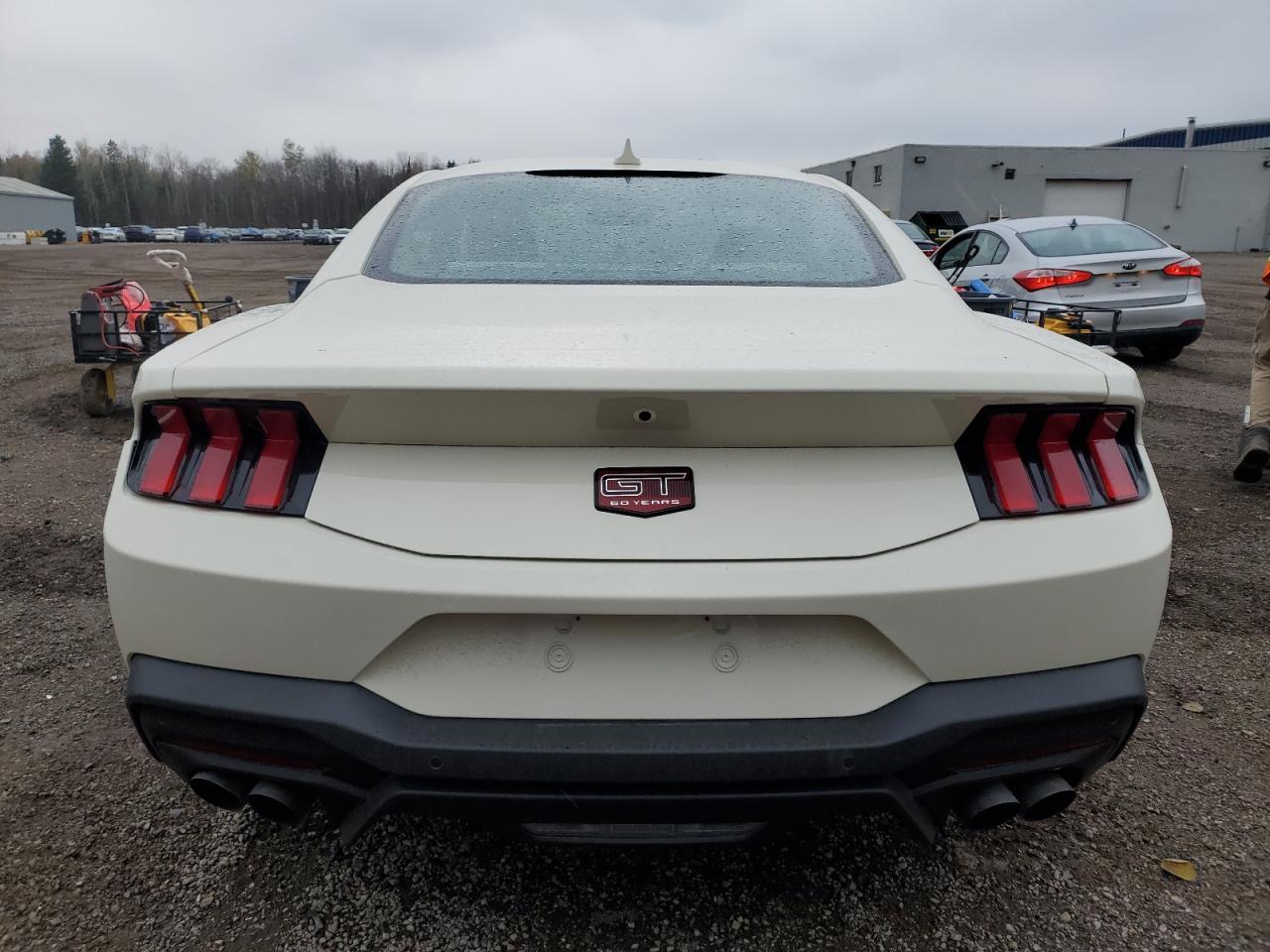 2025 FORD MUSTANG