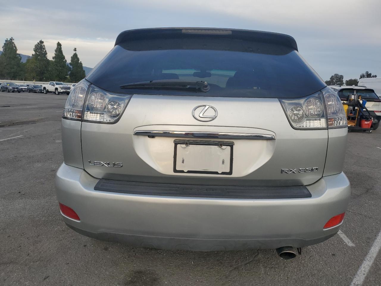 2005 LEXUS Rx 330