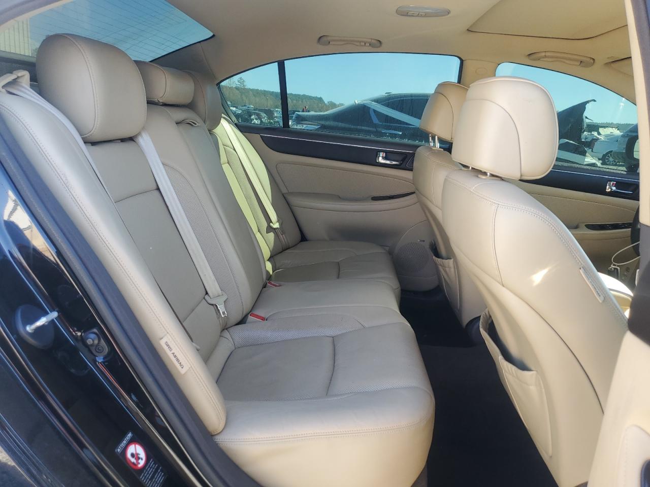 2011 HYUNDAI GENESIS