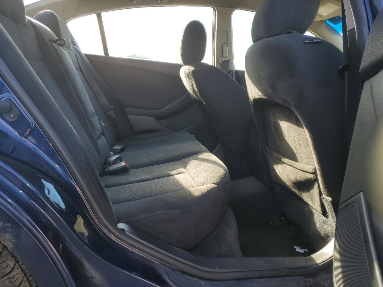 2010 NISSAN ALTIMA
