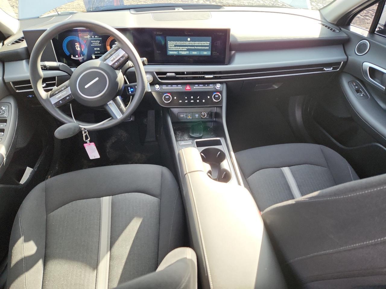 2025 HYUNDAI SONATA