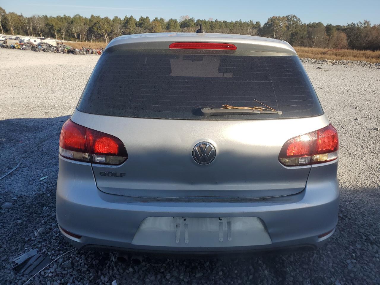 2013 VOLKSWAGEN GOLF