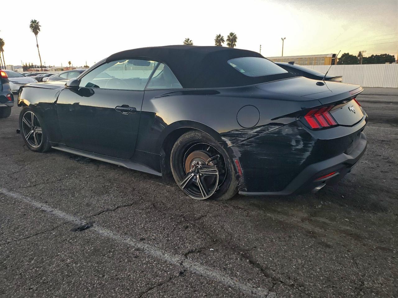 2024 FORD MUSTANG