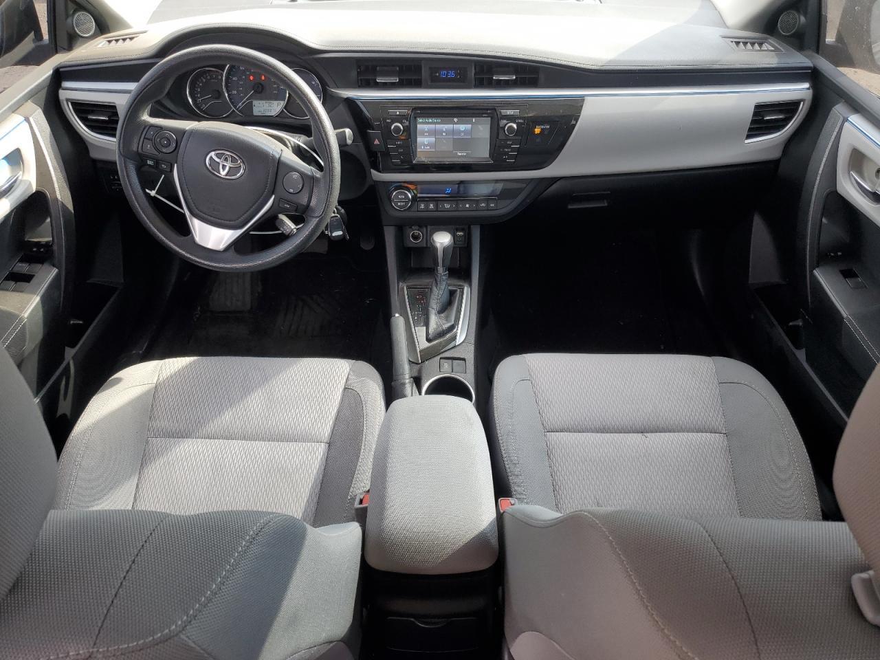 2015 TOYOTA COROLLA