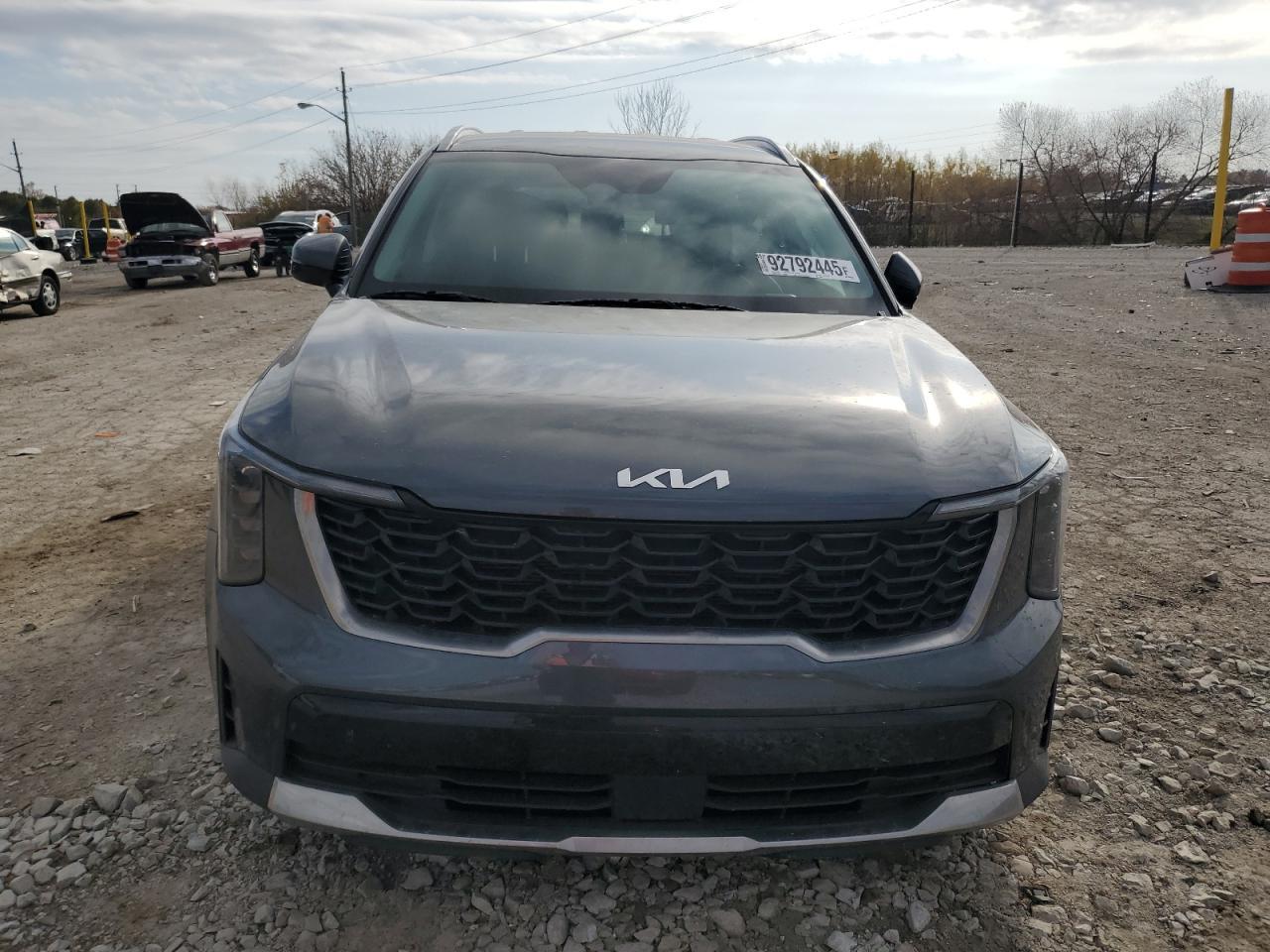 2024 KIA SORENTO