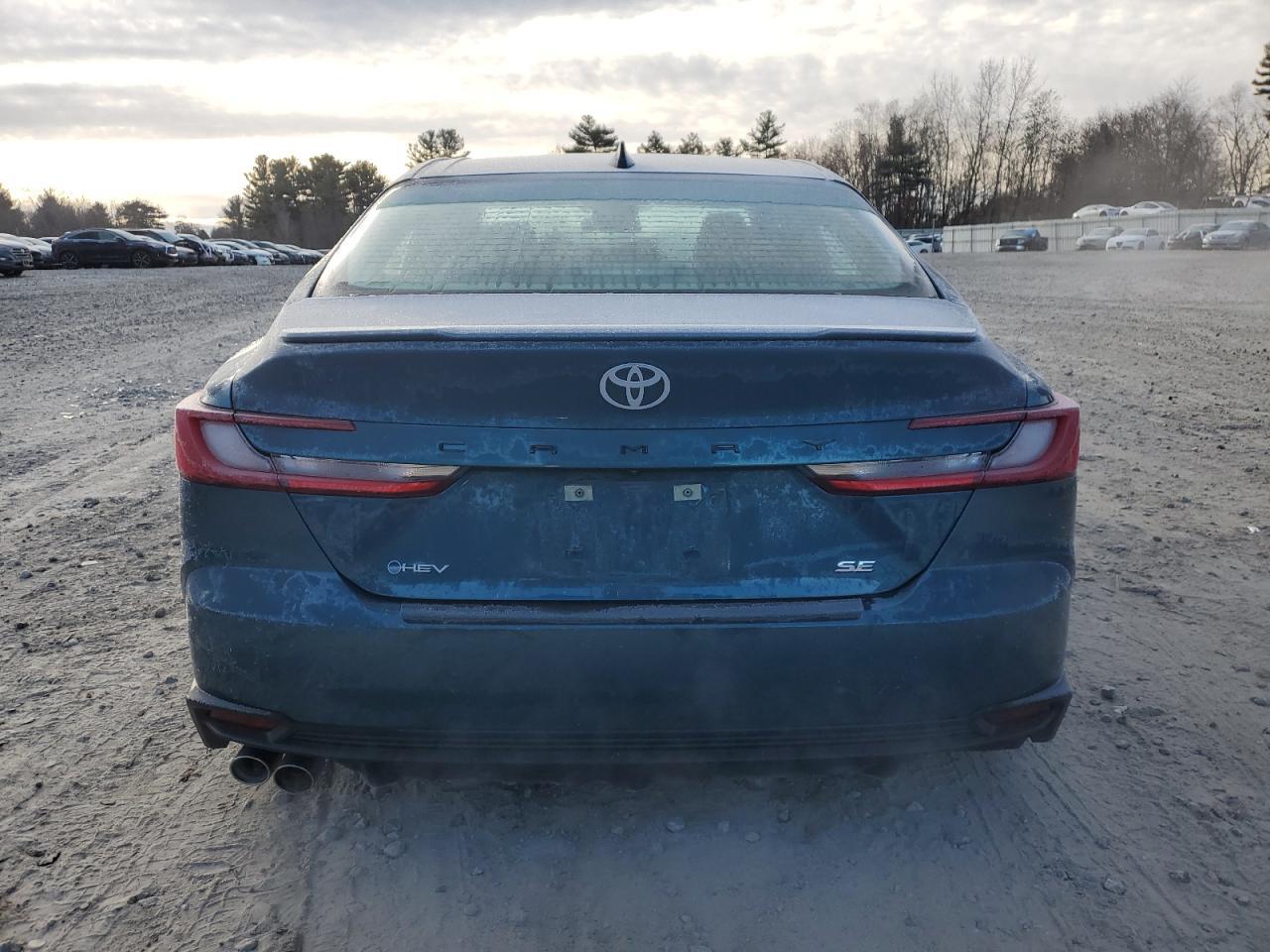 2025 TOYOTA CAMRY