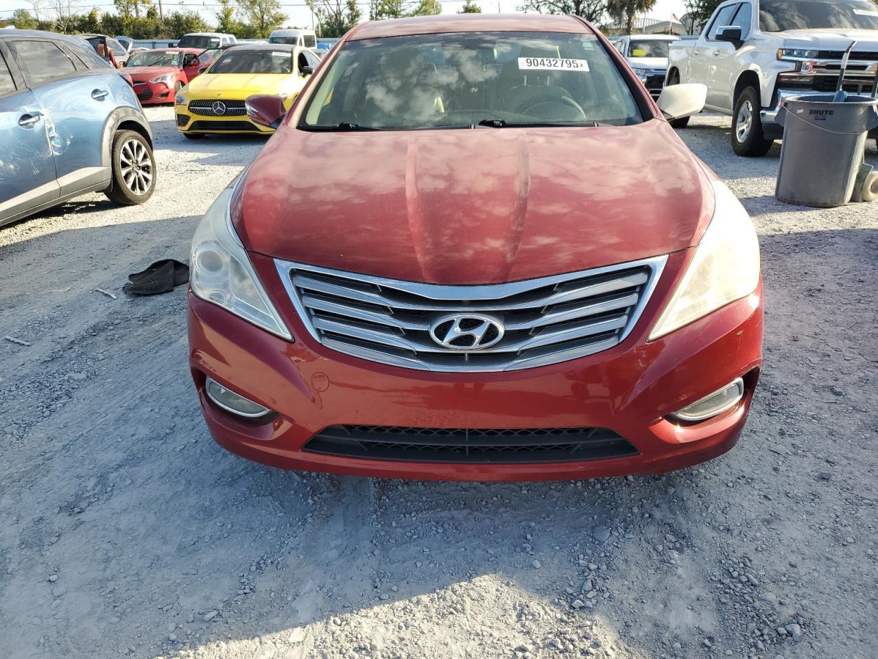 2012 HYUNDAI Azera