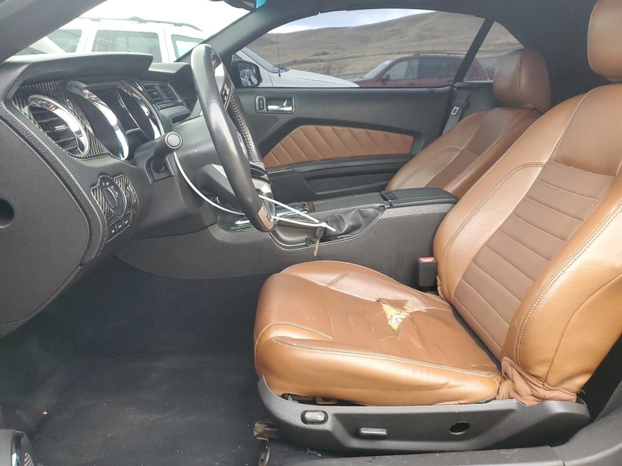 2010 FORD MUSTANG