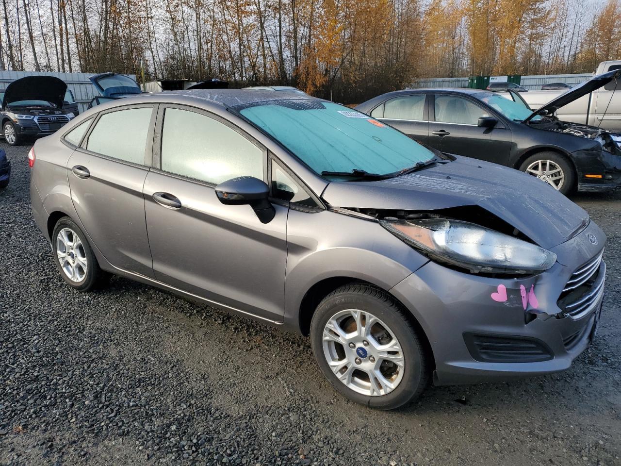 2014 FORD Fiesta