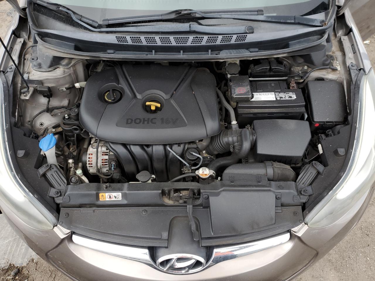 2016 HYUNDAI ELANTRA