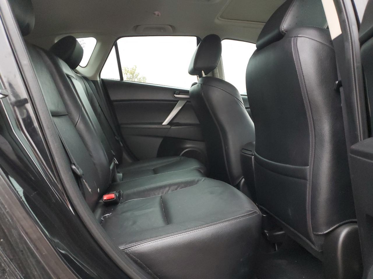 2013 MAZDA 3
