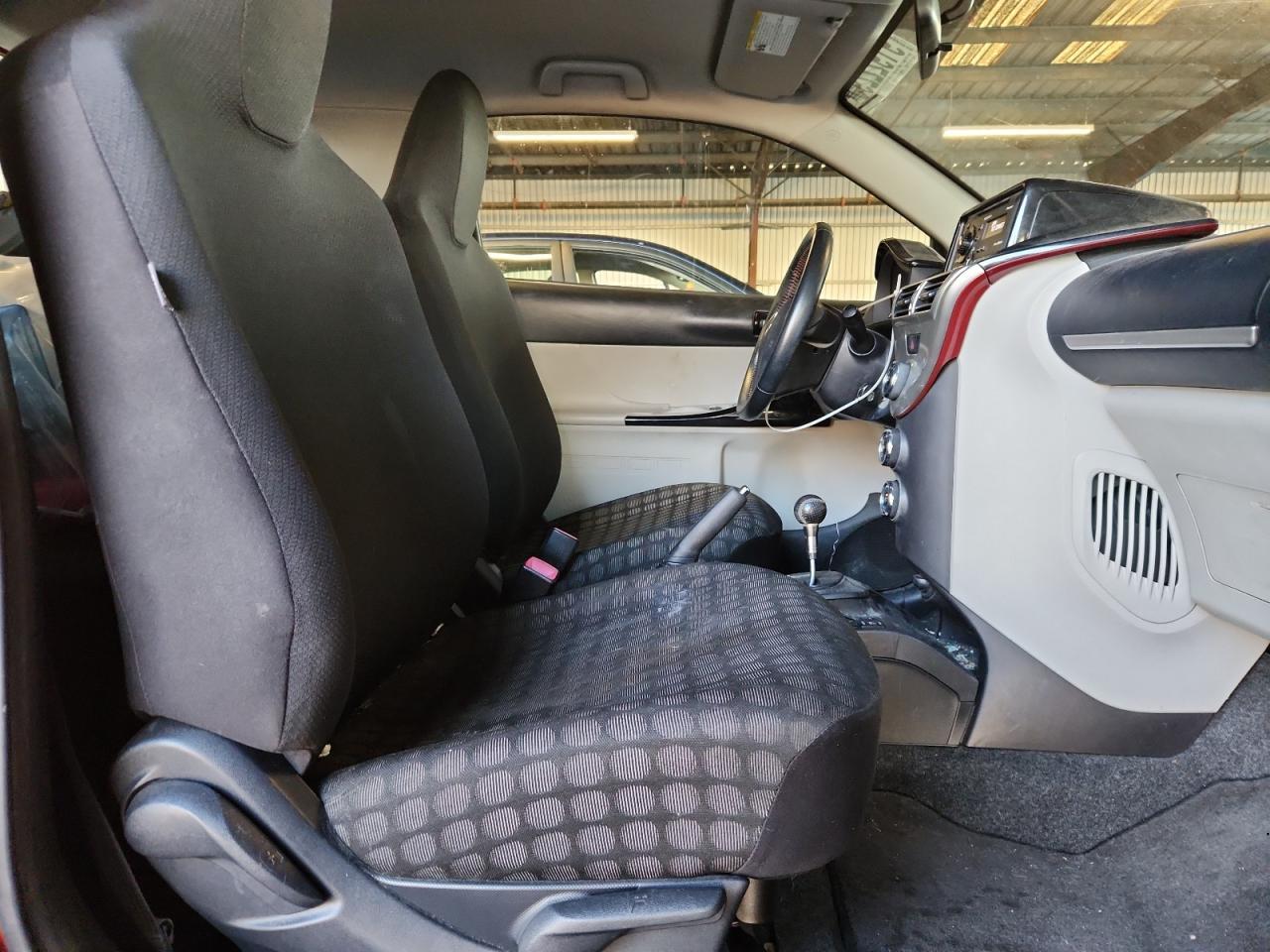 2012 TOYOTA SCION