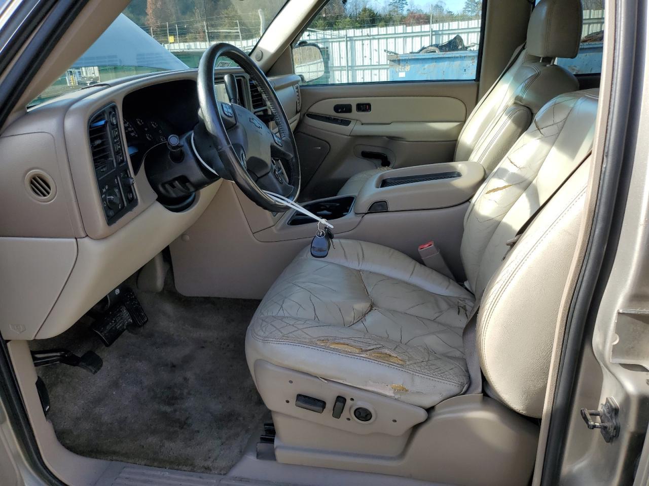 2003 CHEVROLET Suburban