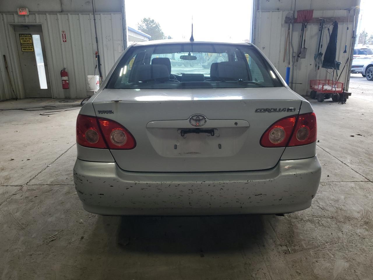 2005 TOYOTA COROLLA