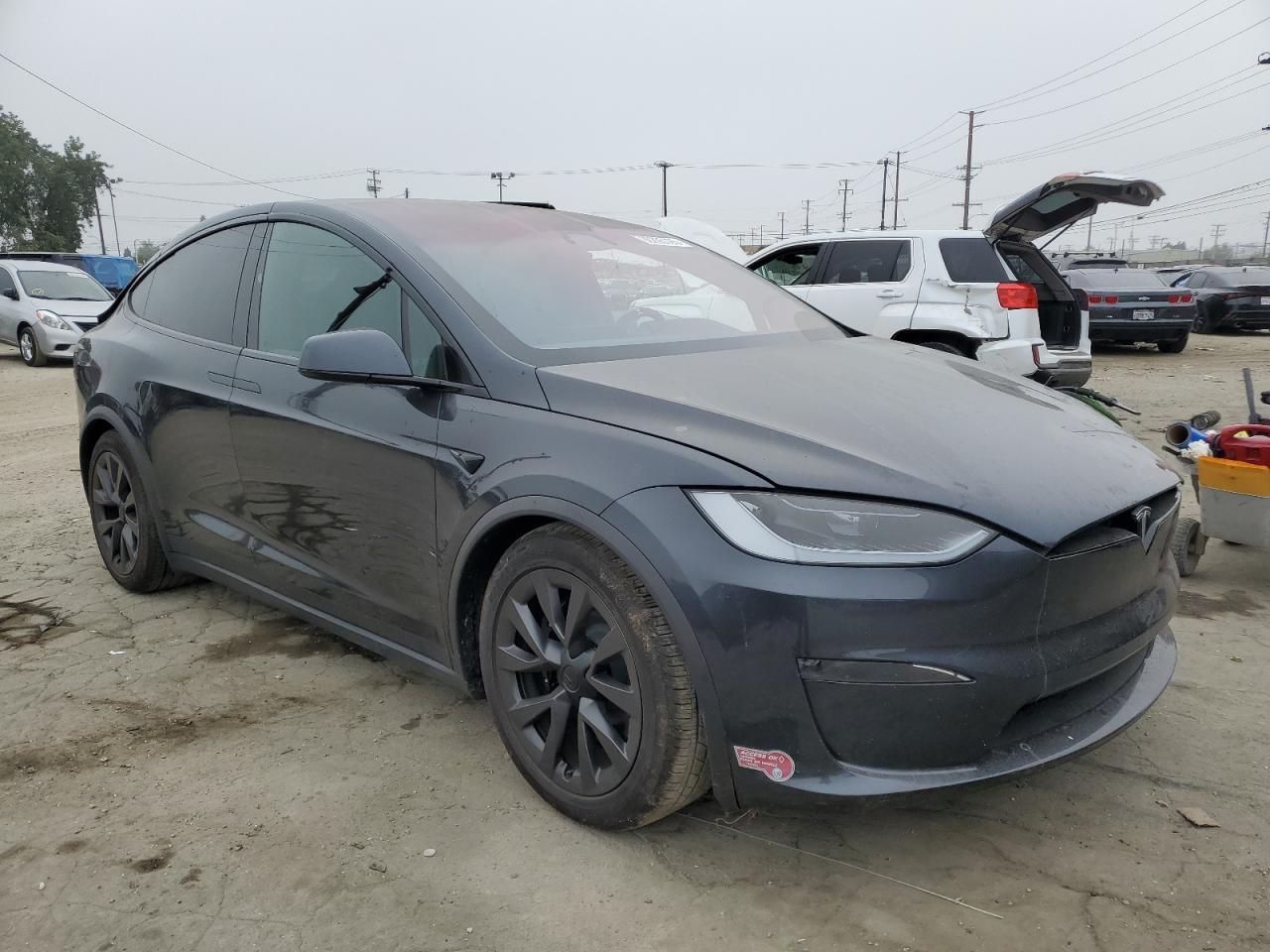 2024 TESLA MODEL X