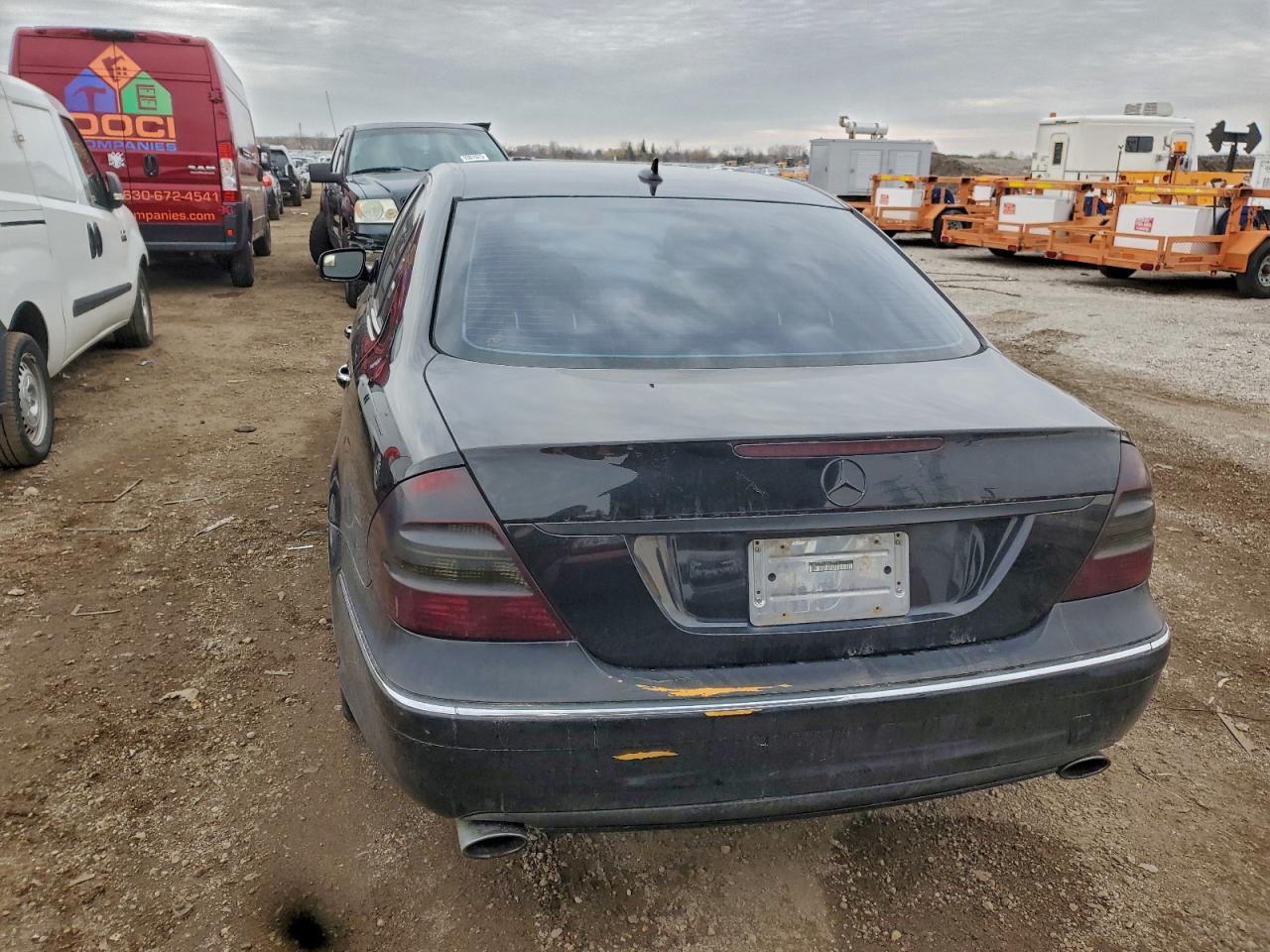 2009 MERCEDES-BENZ E-Class