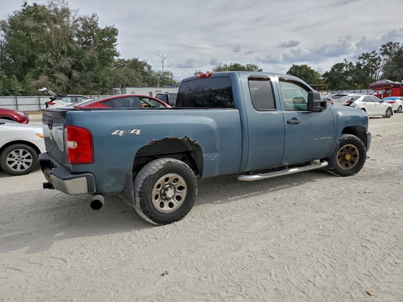 2011 CHEVROLET Silverado