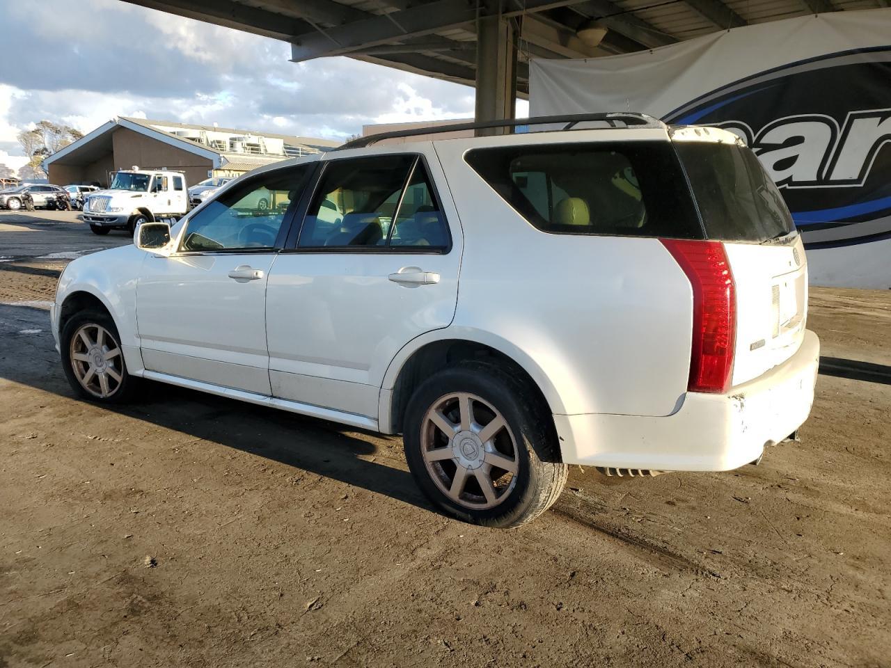 2004 CADILLAC SRX