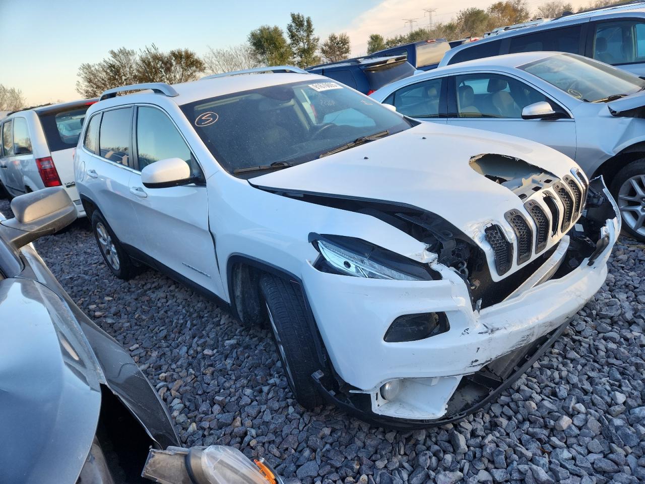 2016 JEEP CHEROKEE