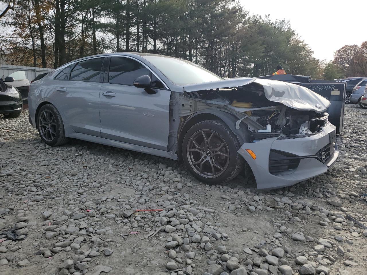 2021 KIA K5