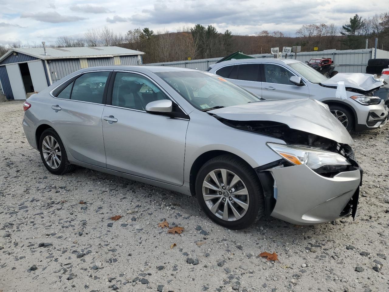 2015 TOYOTA CAMRY