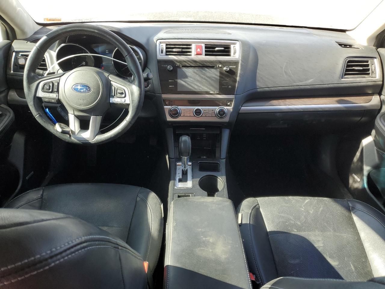 2016 SUBARU Legacy