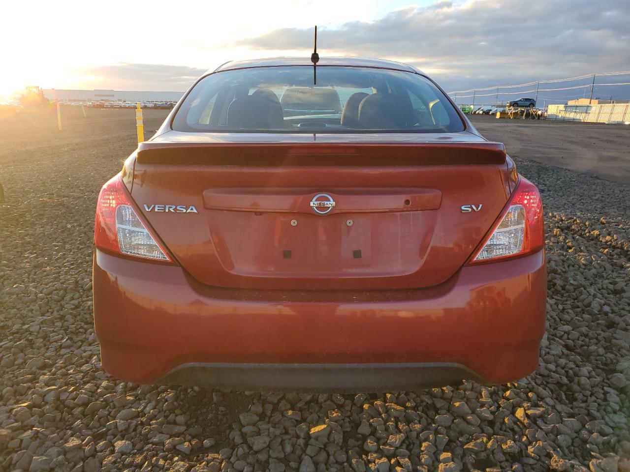 2019 NISSAN VERSA
