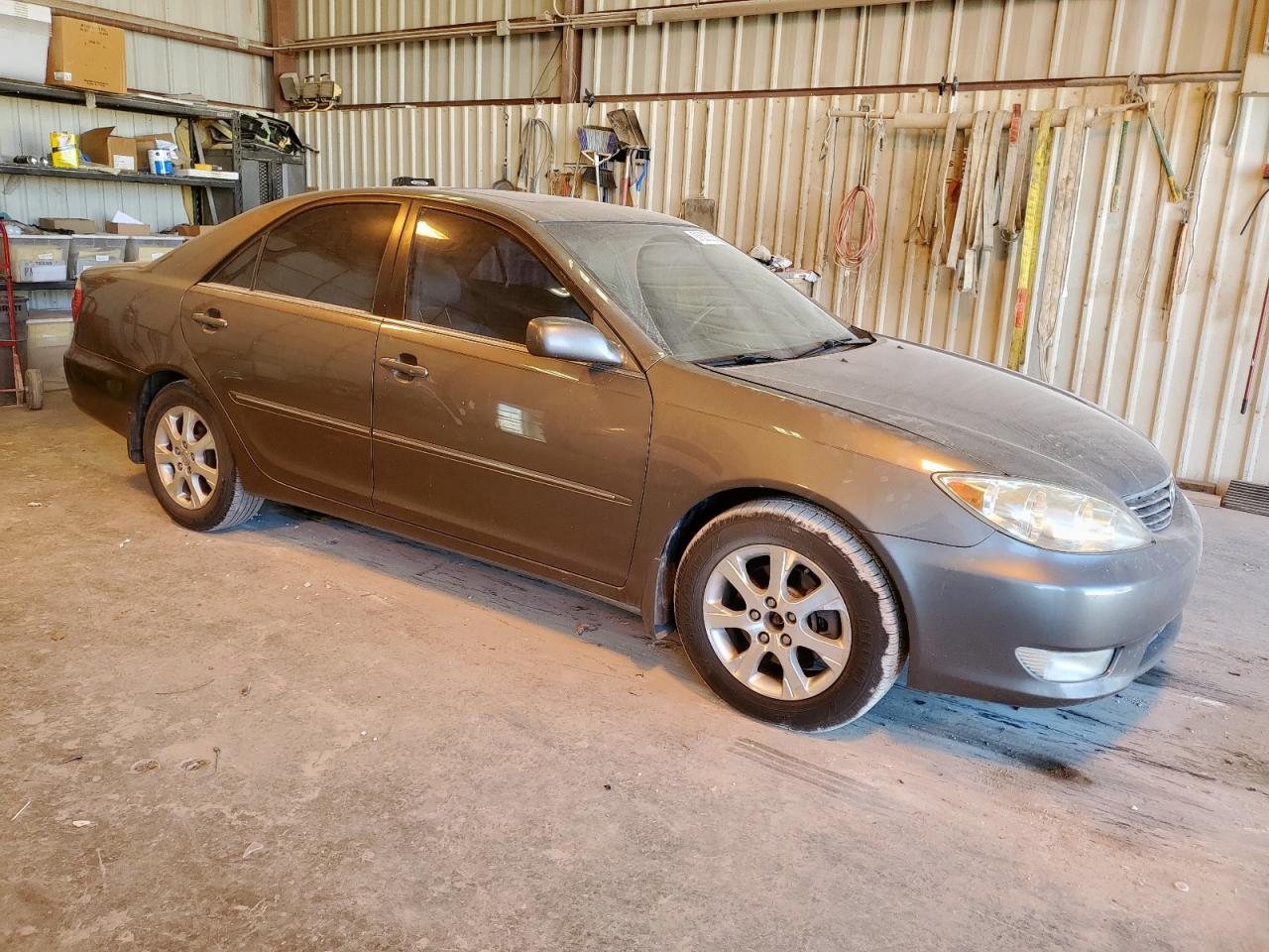 2005 TOYOTA CAMRY