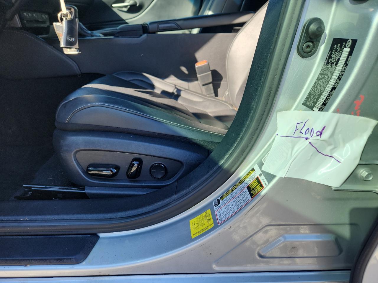 2019 LEXUS ES 350