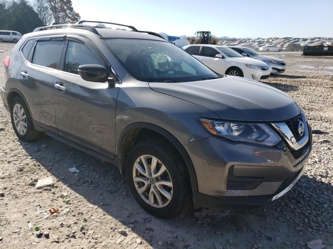2017 NISSAN ROGUE