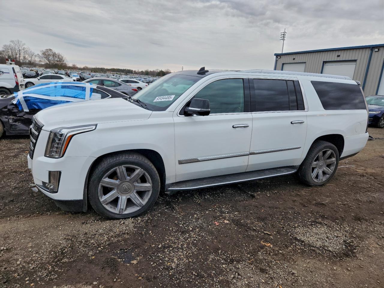 2016 CADILLAC Escalade ESV