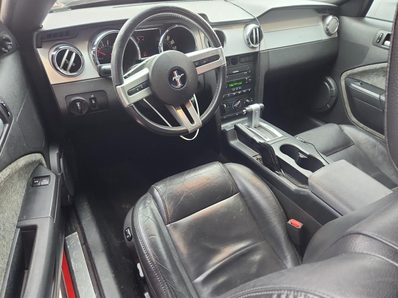 2005 FORD MUSTANG