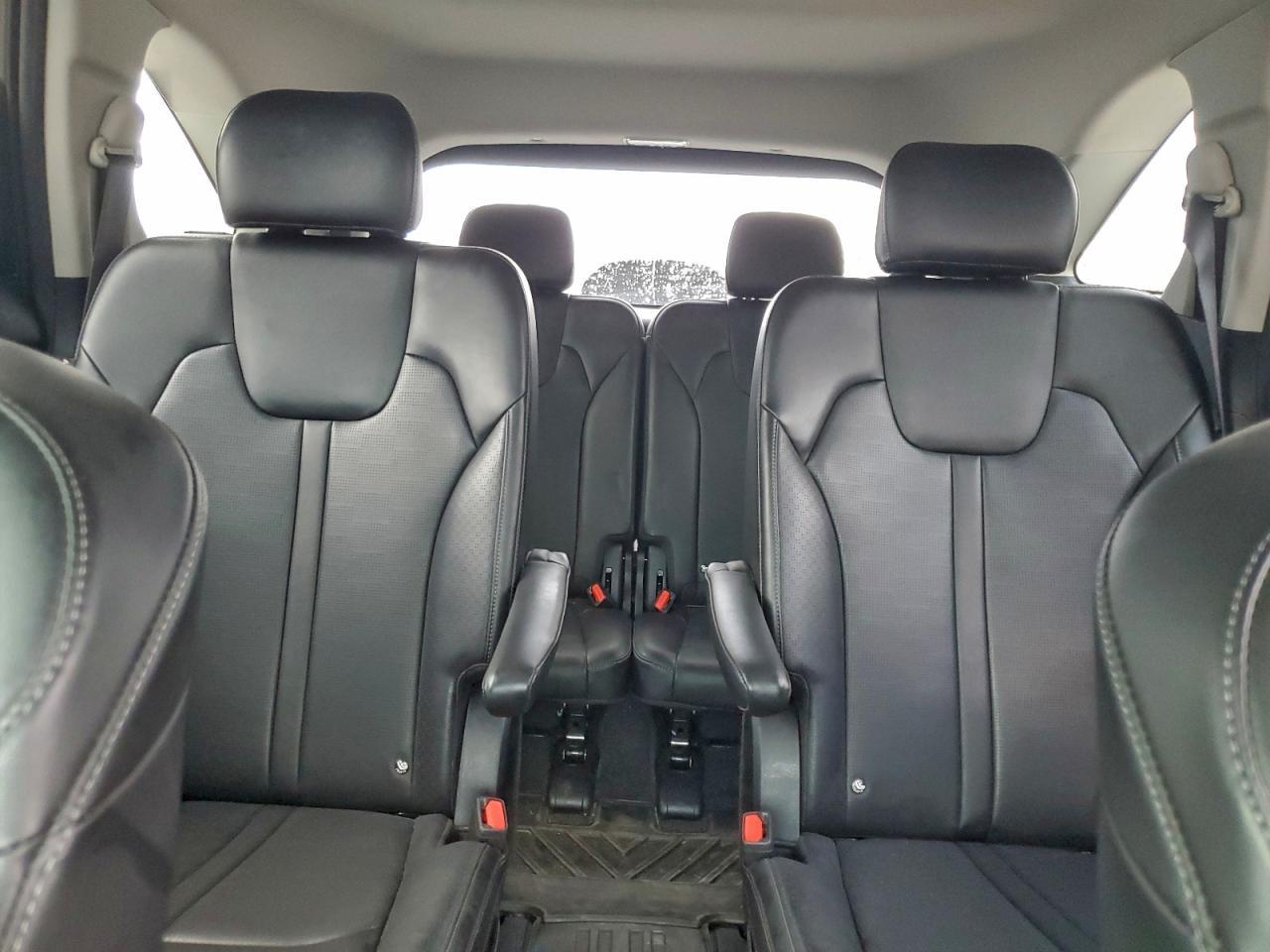 2024 KIA SORENTO