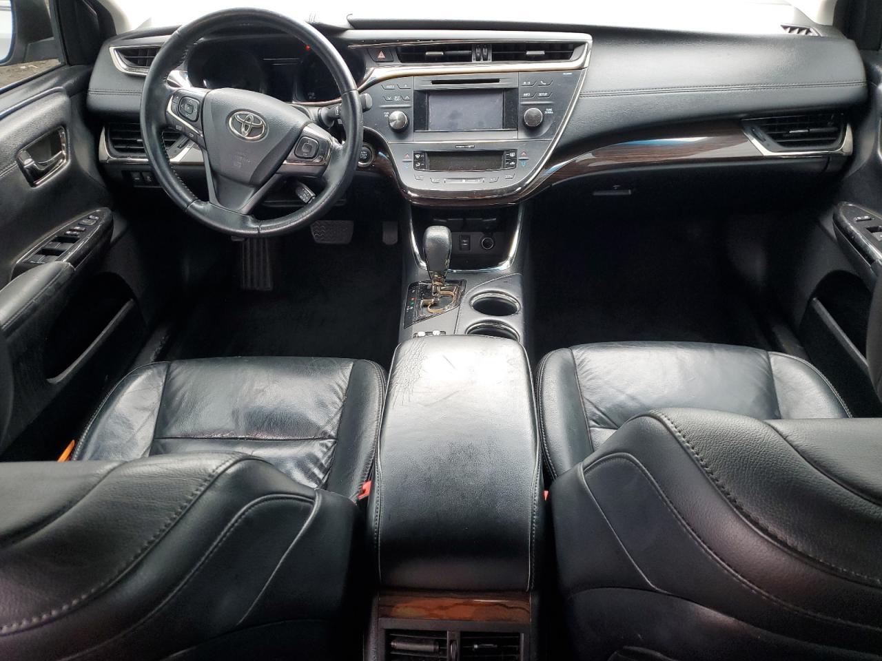 2013 TOYOTA Avalon