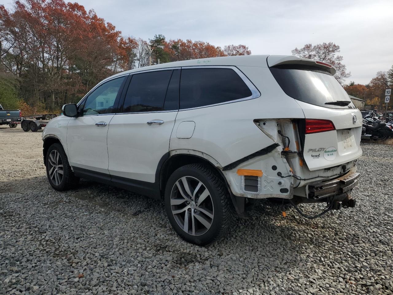2017 HONDA PILOT